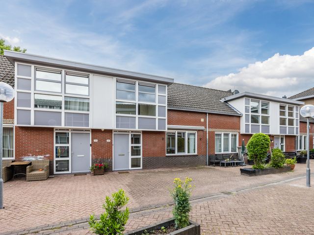 Valkeniersweg 79D, Rotterdam