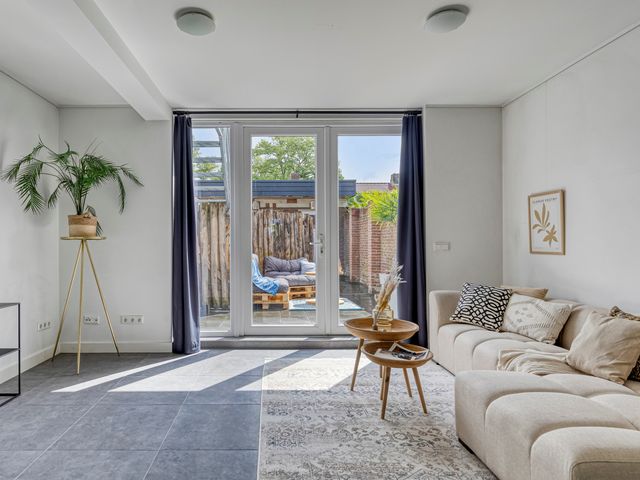 Pastoor Smitsstraat 54, Tilburg