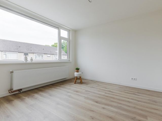 Willem Barentszstraat 2, Terneuzen