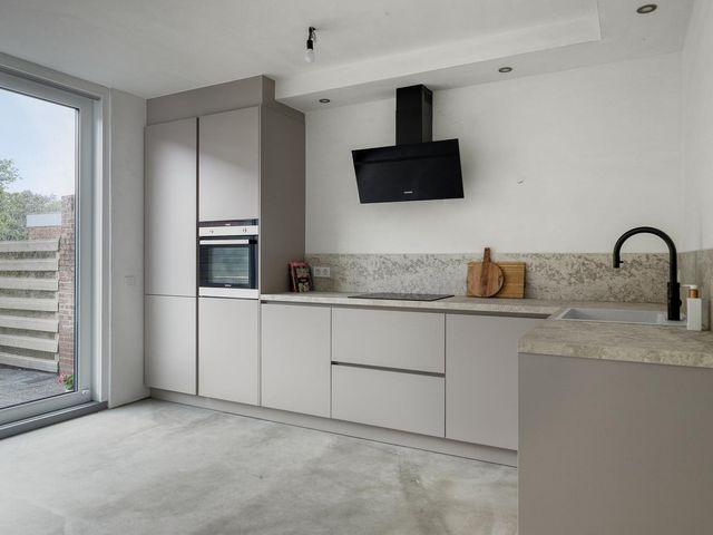 Azaleastraat 43, Terneuzen