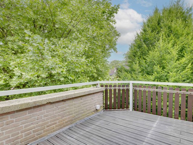 Wal 128, Veldhoven