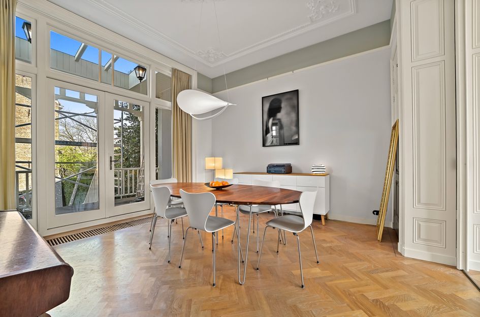 Spoorsingel 46