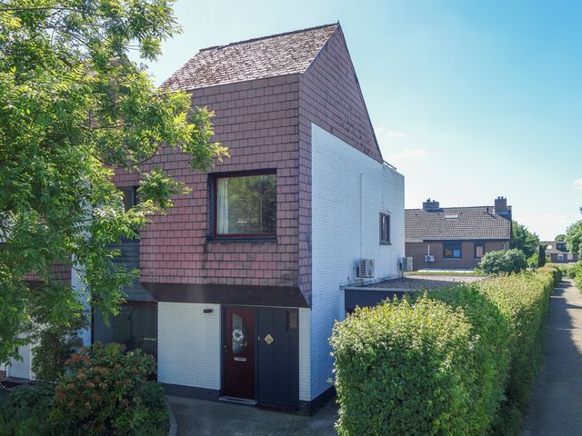 Hekerbeek 20, Geleen