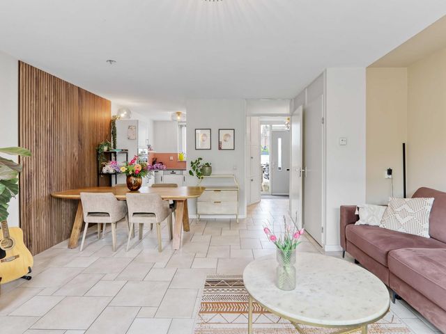 Marguerite Durasstraat 90, Spijkenisse