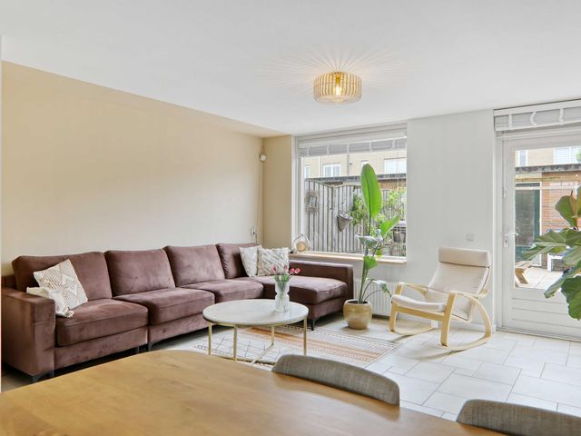 Marguerite Durasstraat 90, Spijkenisse