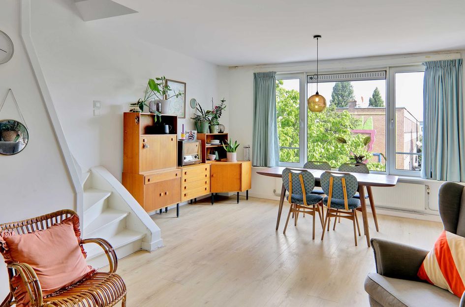 Russischestraat 74B 02