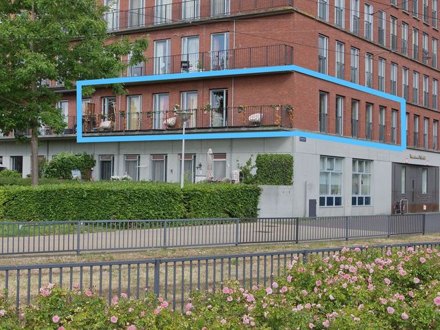 Vuursteen 27, Den Haag