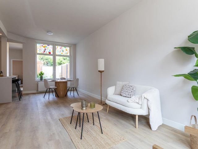 Kenaustraat 8, 'S-Gravenhage