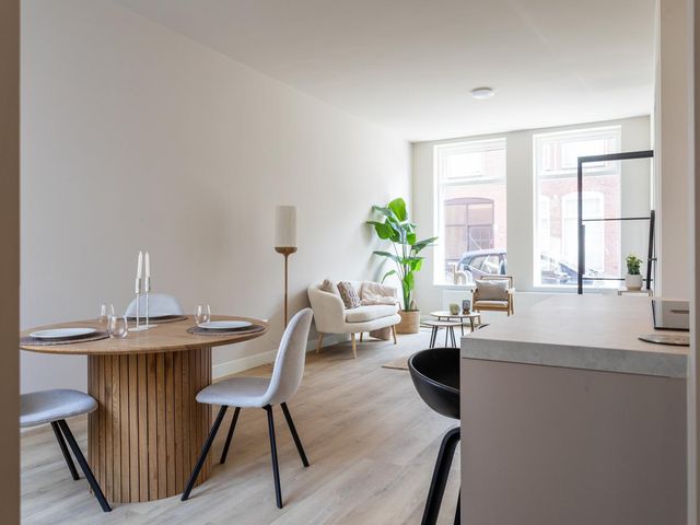 Kenaustraat 8, 'S-Gravenhage