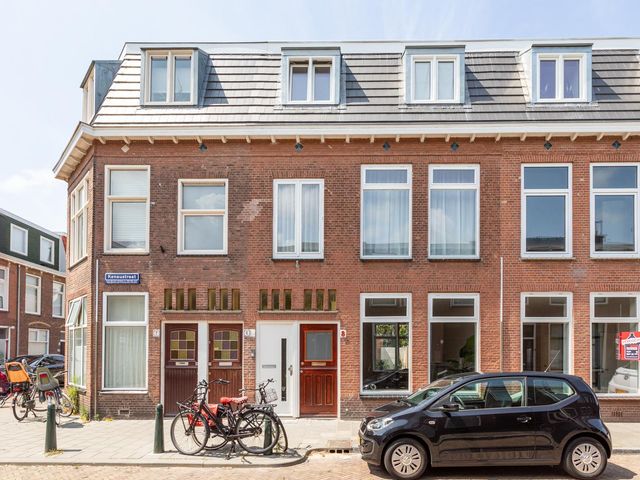 Kenaustraat 8, 'S-Gravenhage