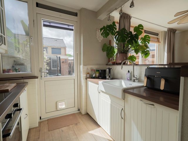 Pieter de Hooghstraat 9, Heemskerk