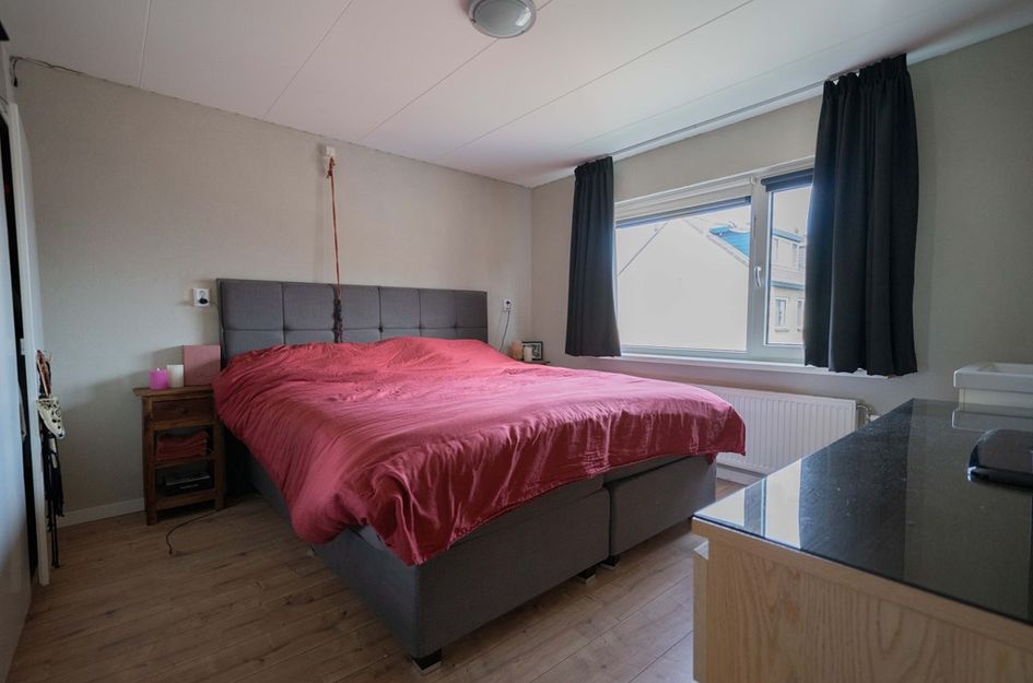Pieter de Hooghstraat 9
