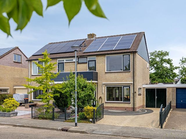 Graaf Willemstraat 86, Bovenkarspel