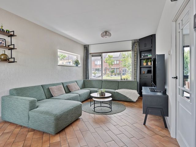 Graaf Willemstraat 86, Bovenkarspel