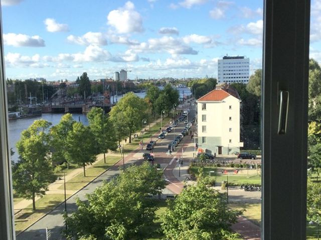 Omval 71, Amsterdam