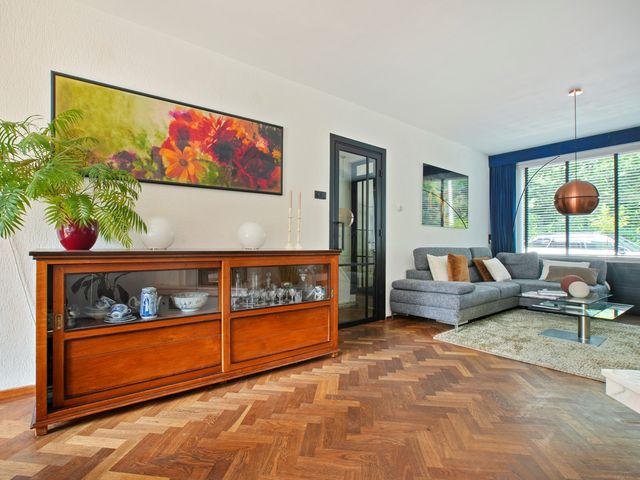 Bos en Vaartlaan 11, Amstelveen