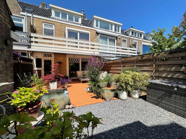 Bos en Vaartlaan 11, Amstelveen