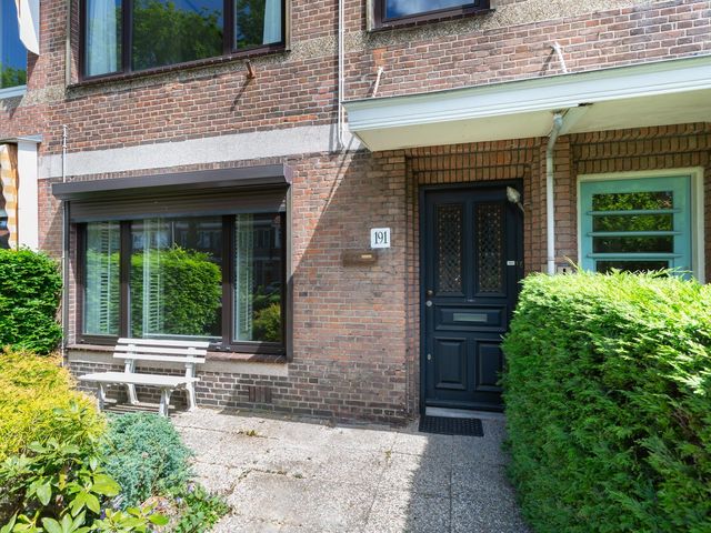 Laan Van Eik En Duinen 191, Den Haag