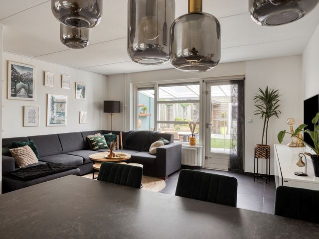 Meedhuizenstraat 39, Tilburg