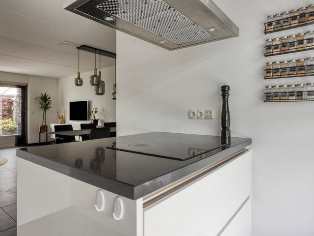Meedhuizenstraat 39, Tilburg