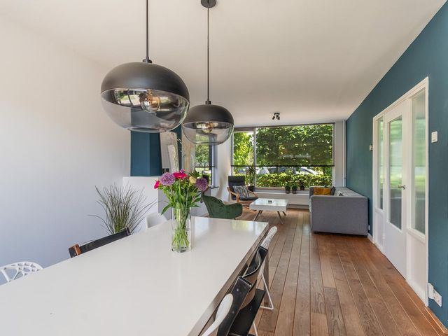 van Waldeck-Pyrmontstraat 16, Waddinxveen