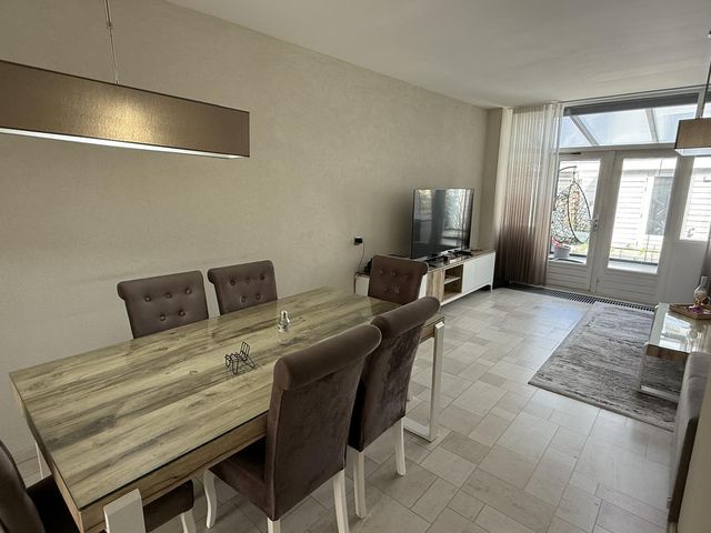 Numansdorpsestraat 11, Schiedam