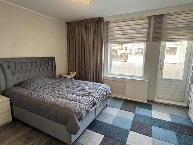 Numansdorpsestraat 11, Schiedam