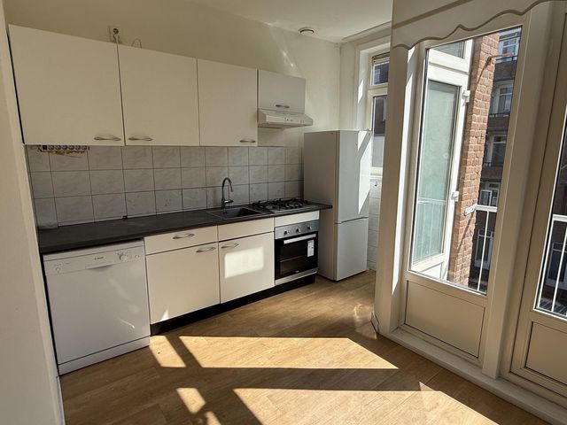 Bas Jungeriusstraat 52A 02, Rotterdam
