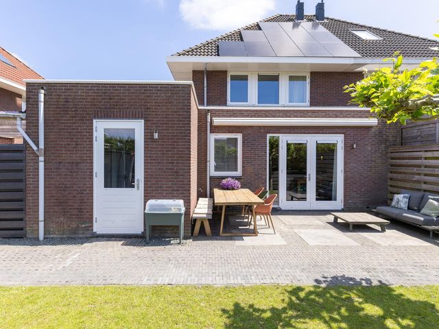 De Zeeridder 6, Venhuizen