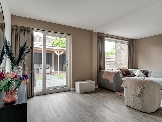 Perenbongerd 2, Huissen