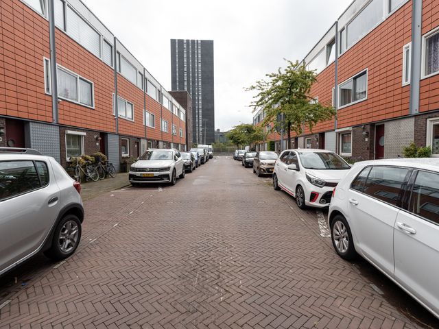 Koninginnestraat 79, 's-Gravenhage