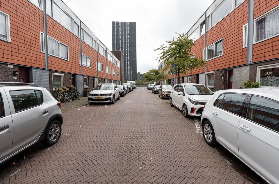 Koninginnestraat 79