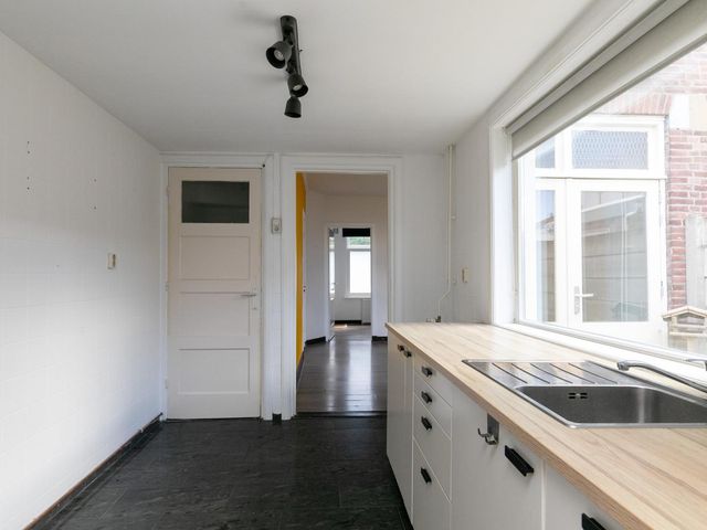Zuid-Oosterstraat 4, Tilburg