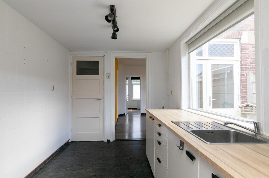 Zuid-Oosterstraat 4