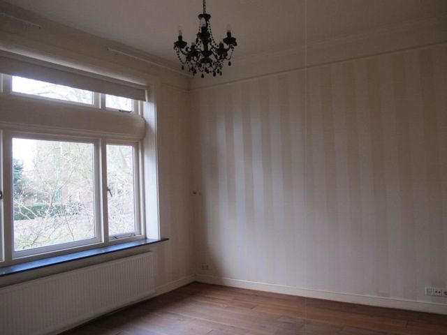 Neuhuyskade 1, 's-Gravenhage