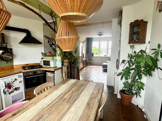 Asterstraat 22, 's-Gravenhage