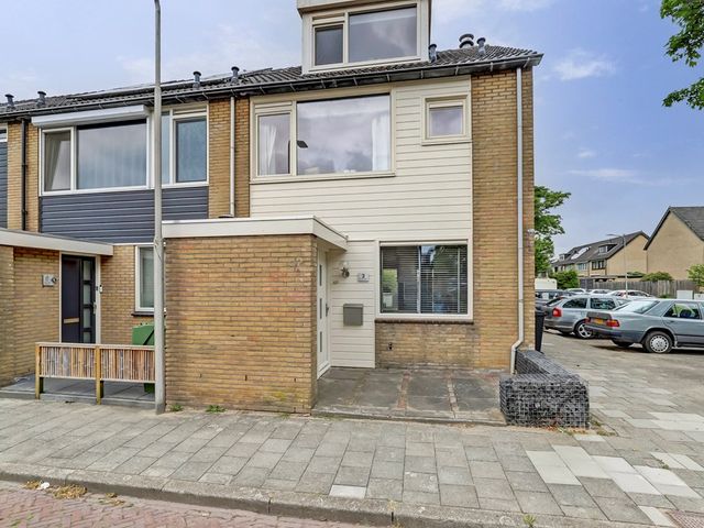 Bootstraat 2, 'S-Gravendeel