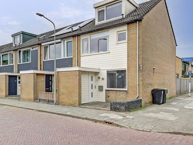Bootstraat 2, 'S-Gravendeel