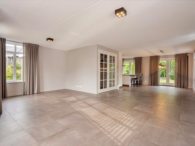 Guldenroedelaan 8hs, Amstelveen
