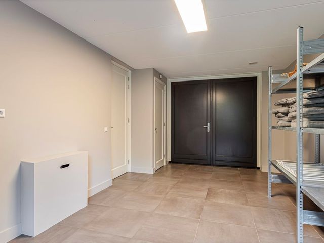Guldenroedelaan 8hs, Amstelveen