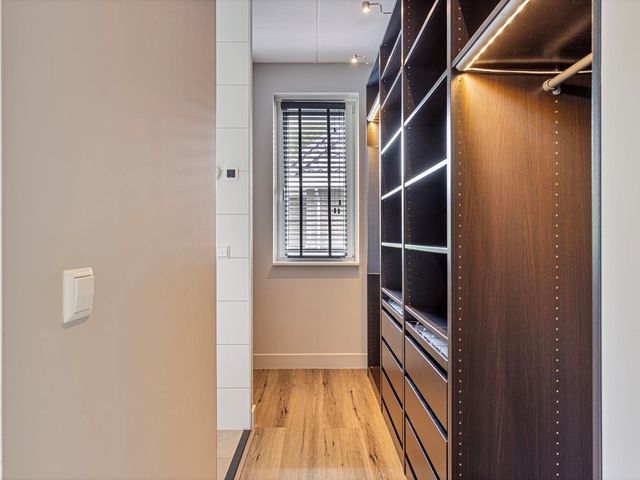 Guldenroedelaan 8hs, Amstelveen