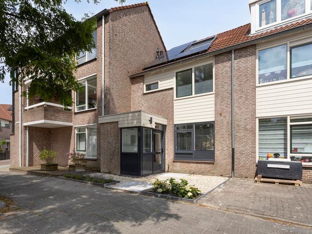 Poortwachter 114, Amstelveen