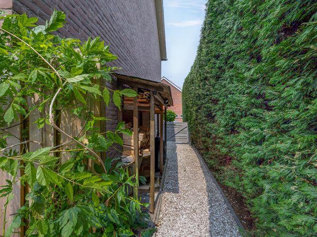 Lindengaarde 2, Waddinxveen