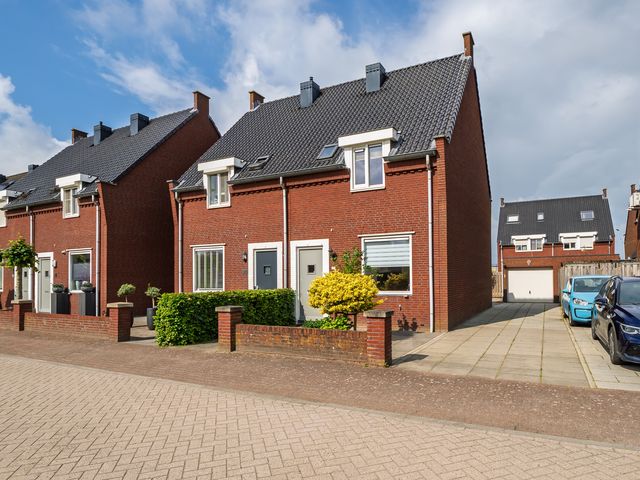 Vervoornlaan 17, Herwijnen