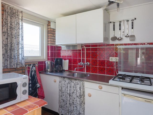 Het Oude Nieuwland 6, Ouddorp