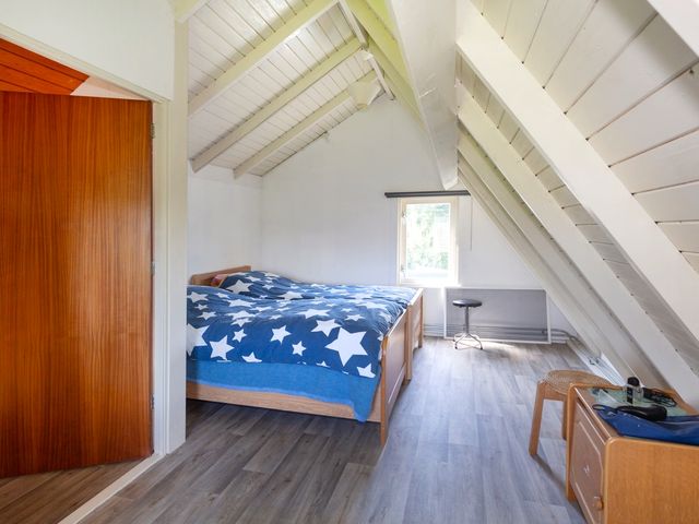 Het Oude Nieuwland 6, Ouddorp