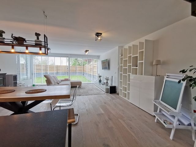Savelsbos 34, Hoofddorp