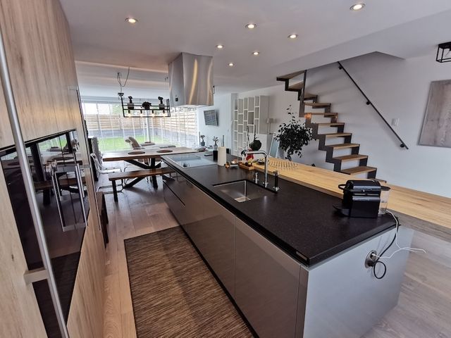 Savelsbos 34, Hoofddorp