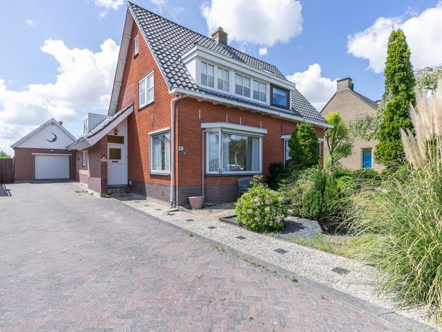 Noordeinde 28, Leimuiden