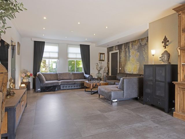 Vinkelsestraat 145, Vinkel